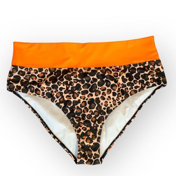 Orange Leopard Bikini Bottom Women Plus Sz 2XL‎ Tan Swimsuit BOTTOM ONLY NWOT - Picture 1 of 7